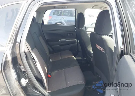 2018 Mitsubishi Outlander Sport 2.0 Es z USA, uszkodzony, nr VIN JA4AP3AUXJU000966